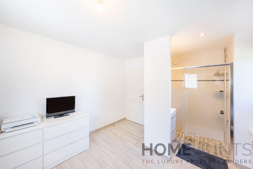 property_HH-15438460-11