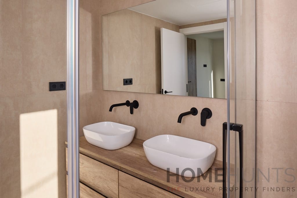 property_HH-15714321-17