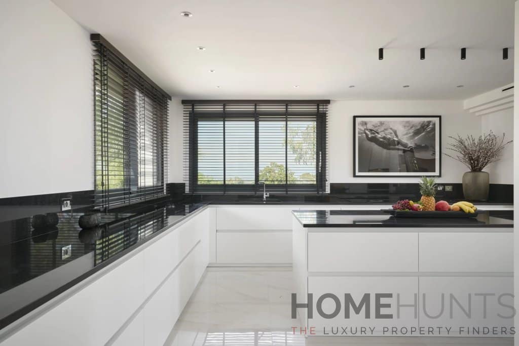 property_HH-15837308-10