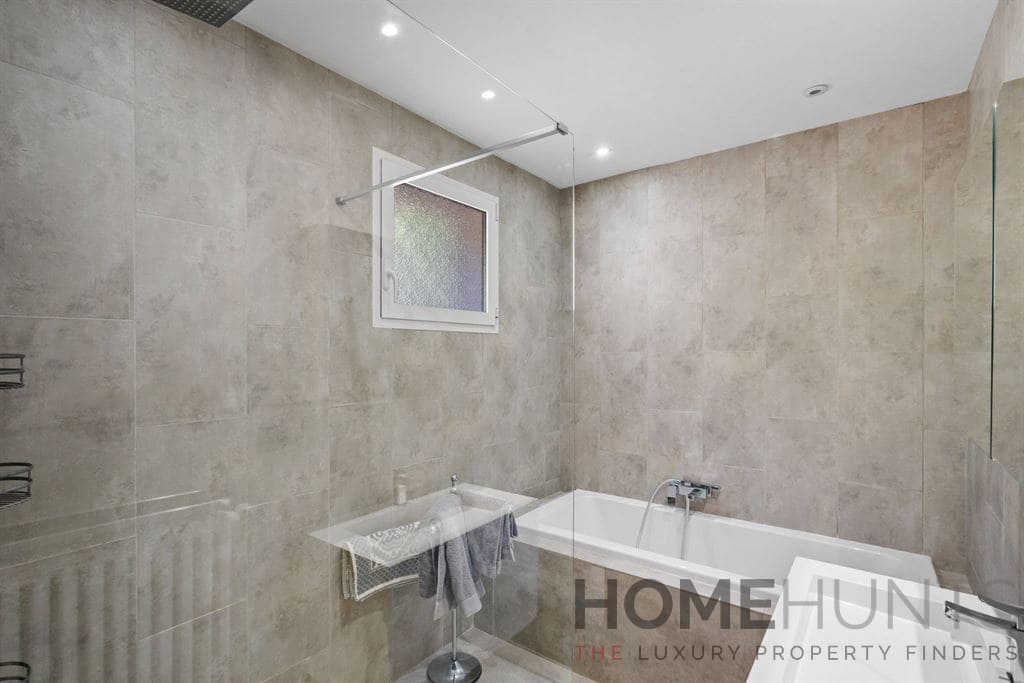 property_HH-15840532-11