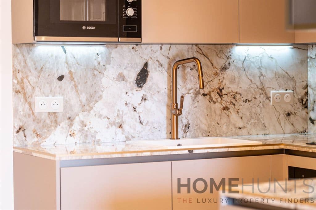 property_HH-15947042-3