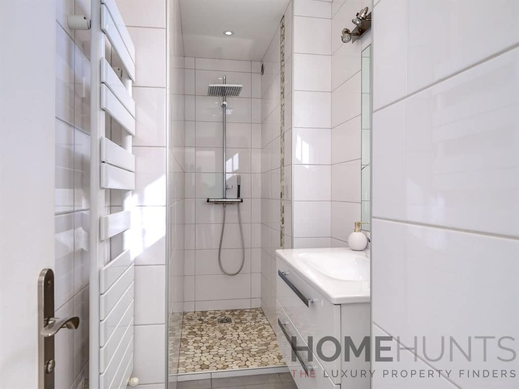 property_HH-15976356-8