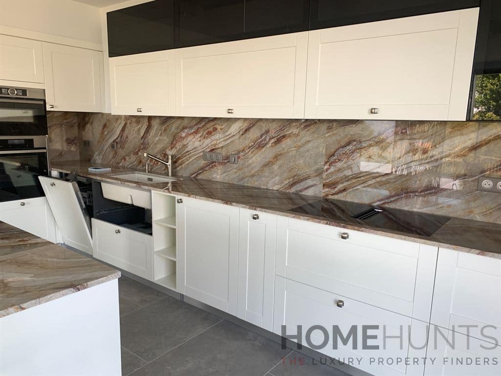 property_HH-15803151-7