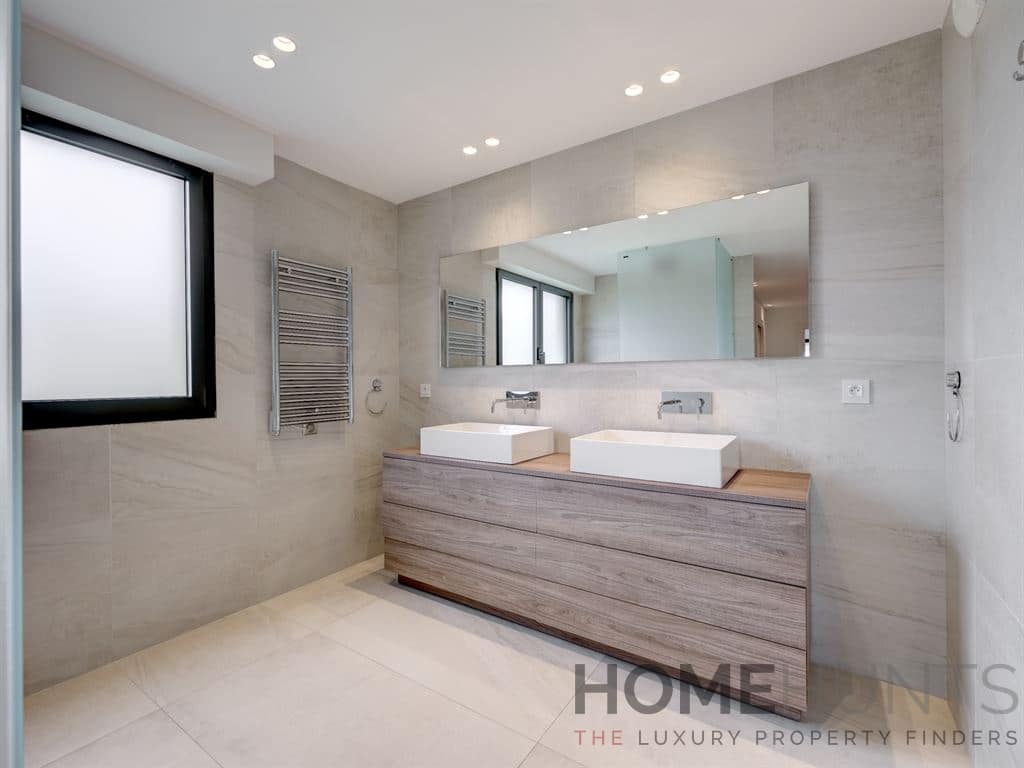 property_HH-15849632-10