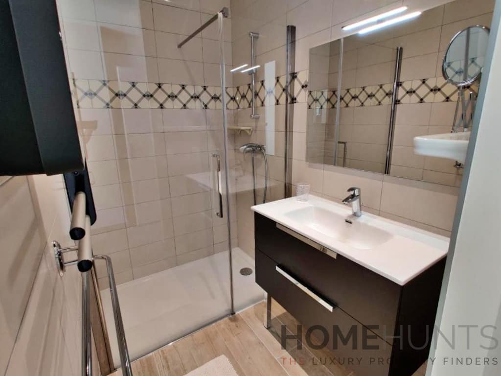 property_HH-15957718-7