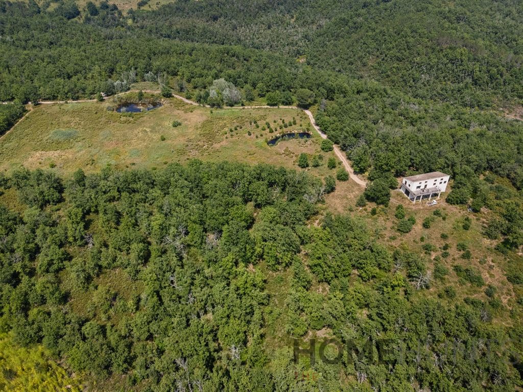 property_HH-16101245-10