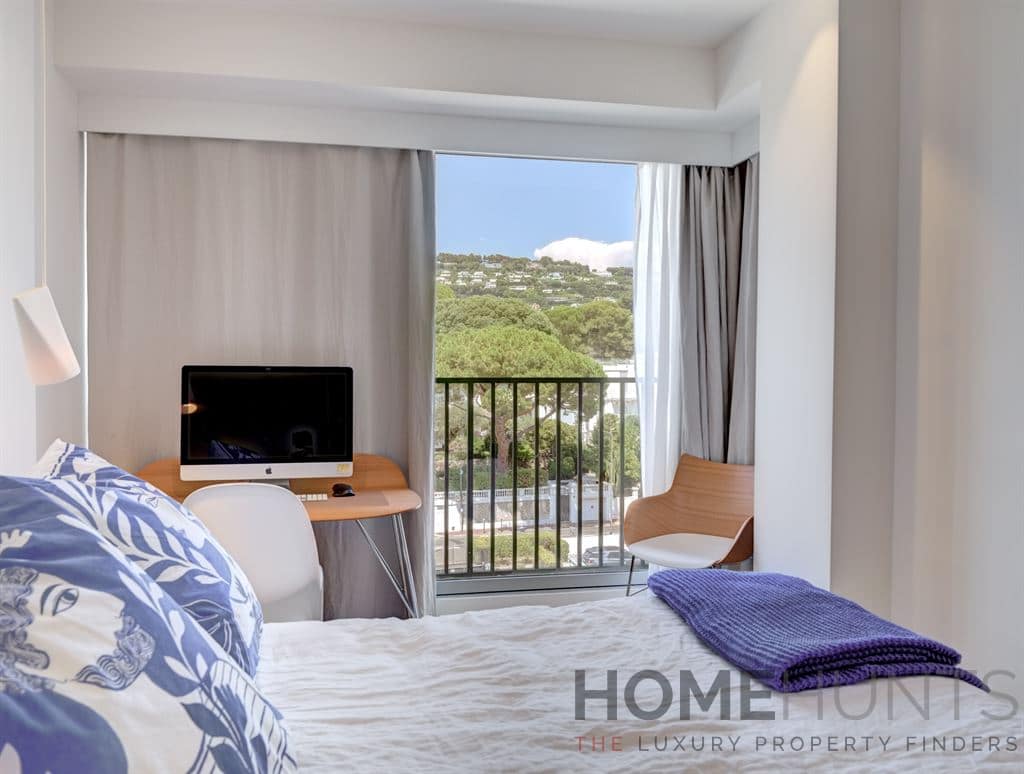 property_HH-15895406-14