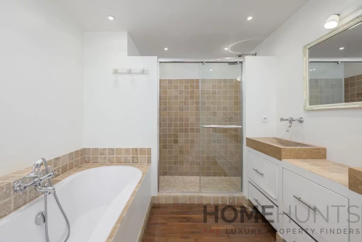 property_HH-15779242-18