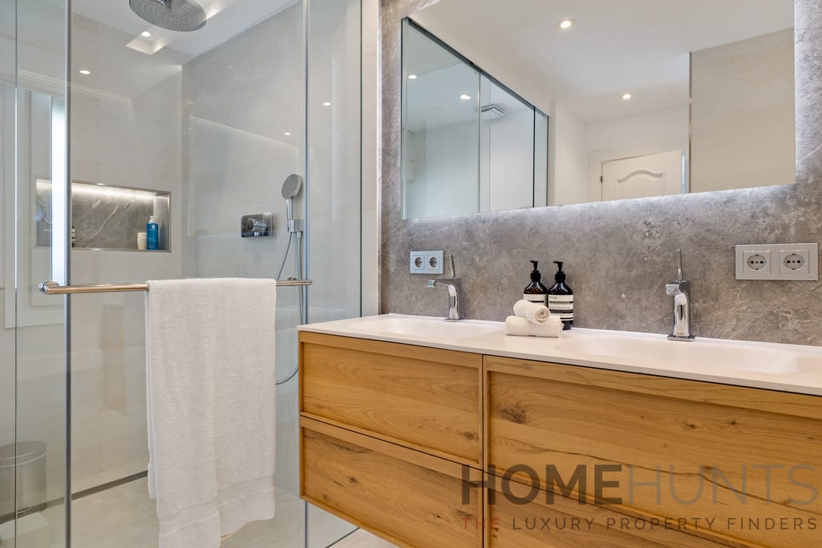 property_HH-15641740-10