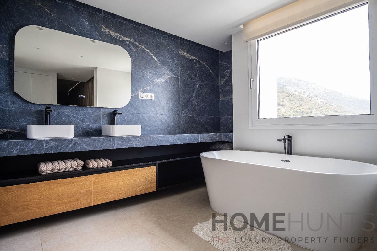 property_HH-15950353-25