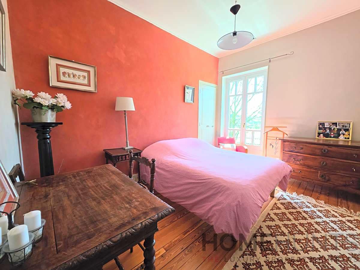 property_HH-15845531-18