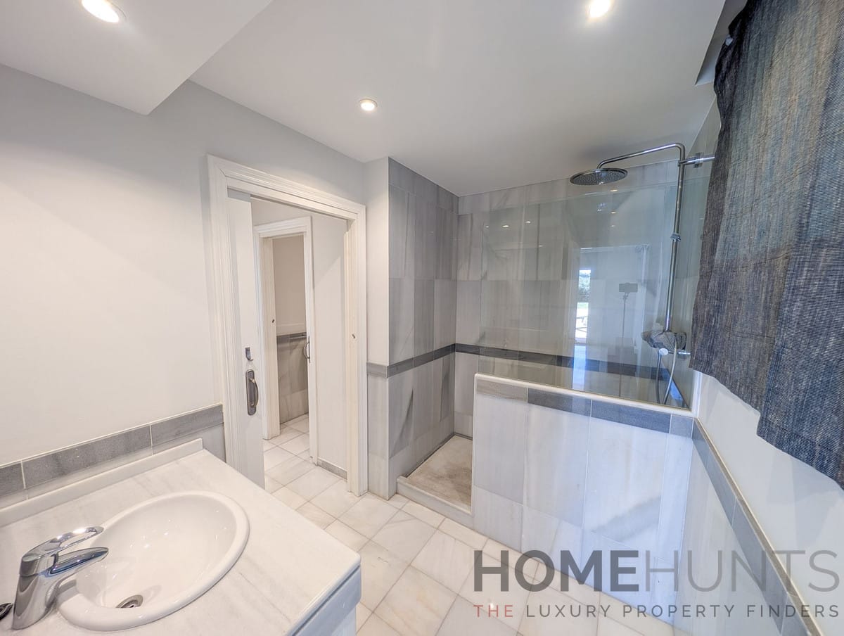 property_HH-15955273-12