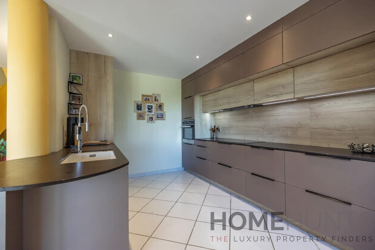 property_HH-16182000-9