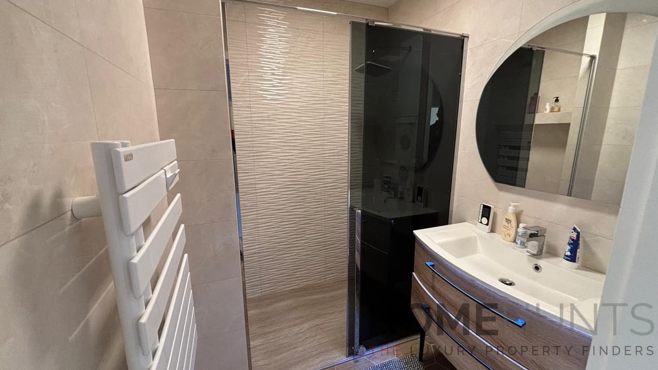 property_HH-16095843-8