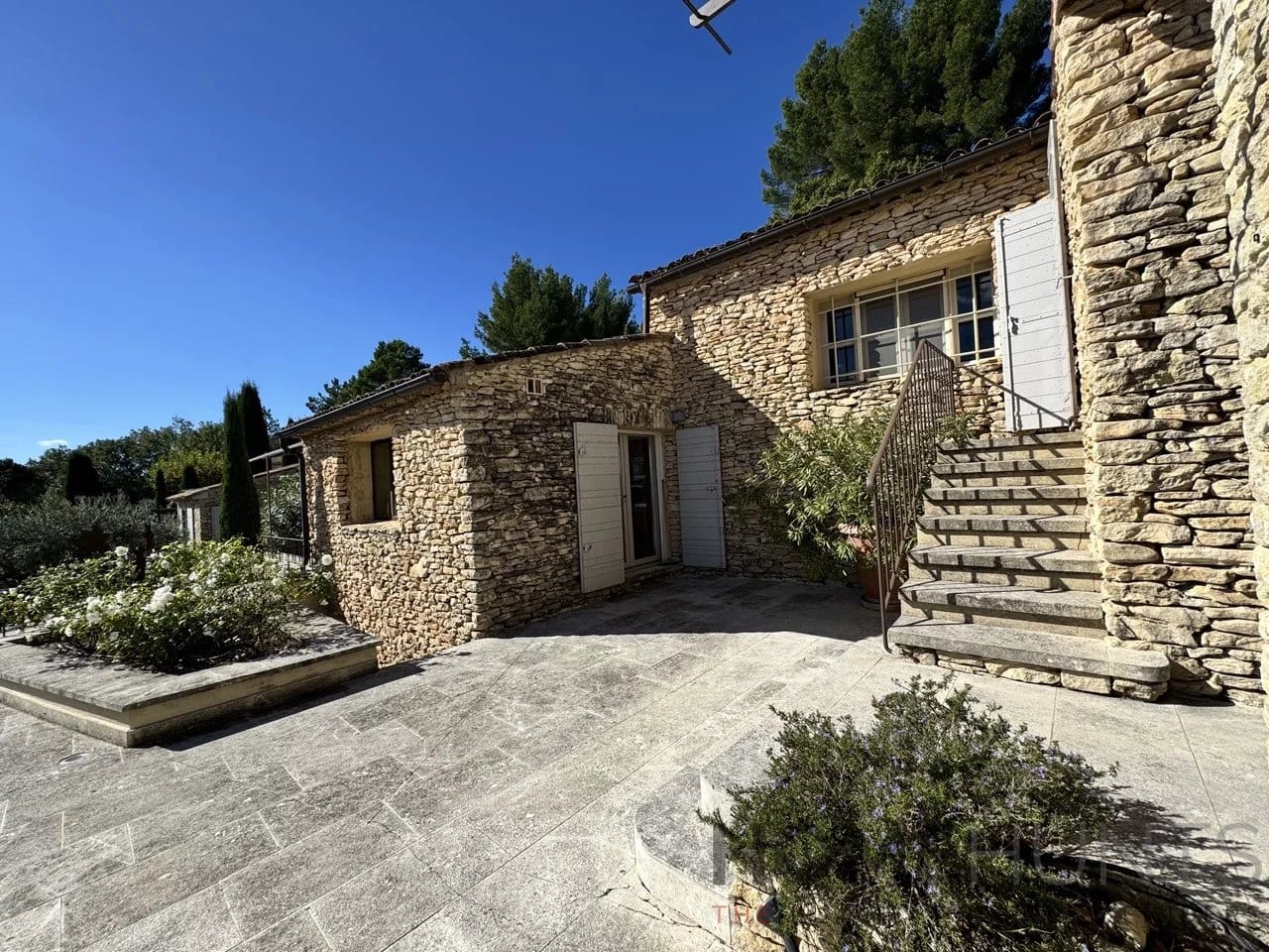 property_HH-15592837-9