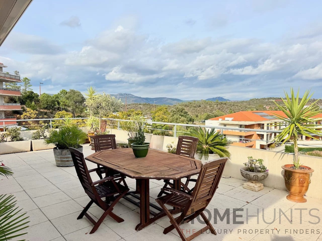 property_HH-15976081-4