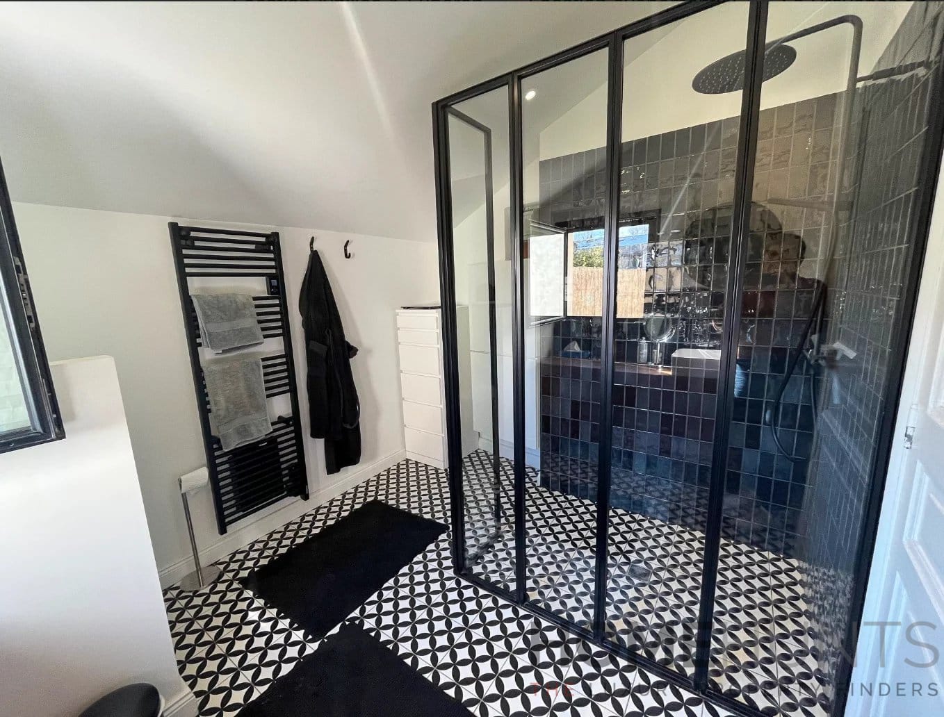 property_HH-15943610-12