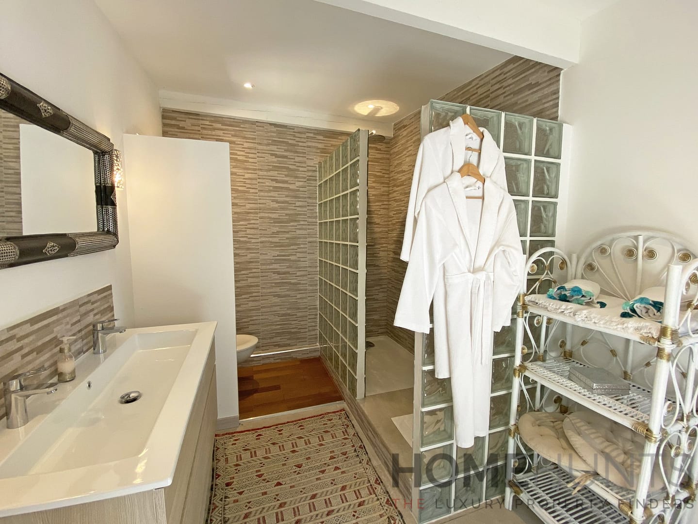 property_HH-14081526-16