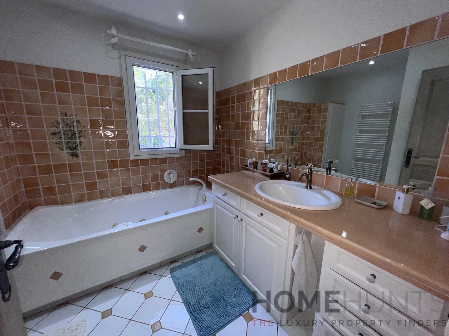 property_HH-15939769-8