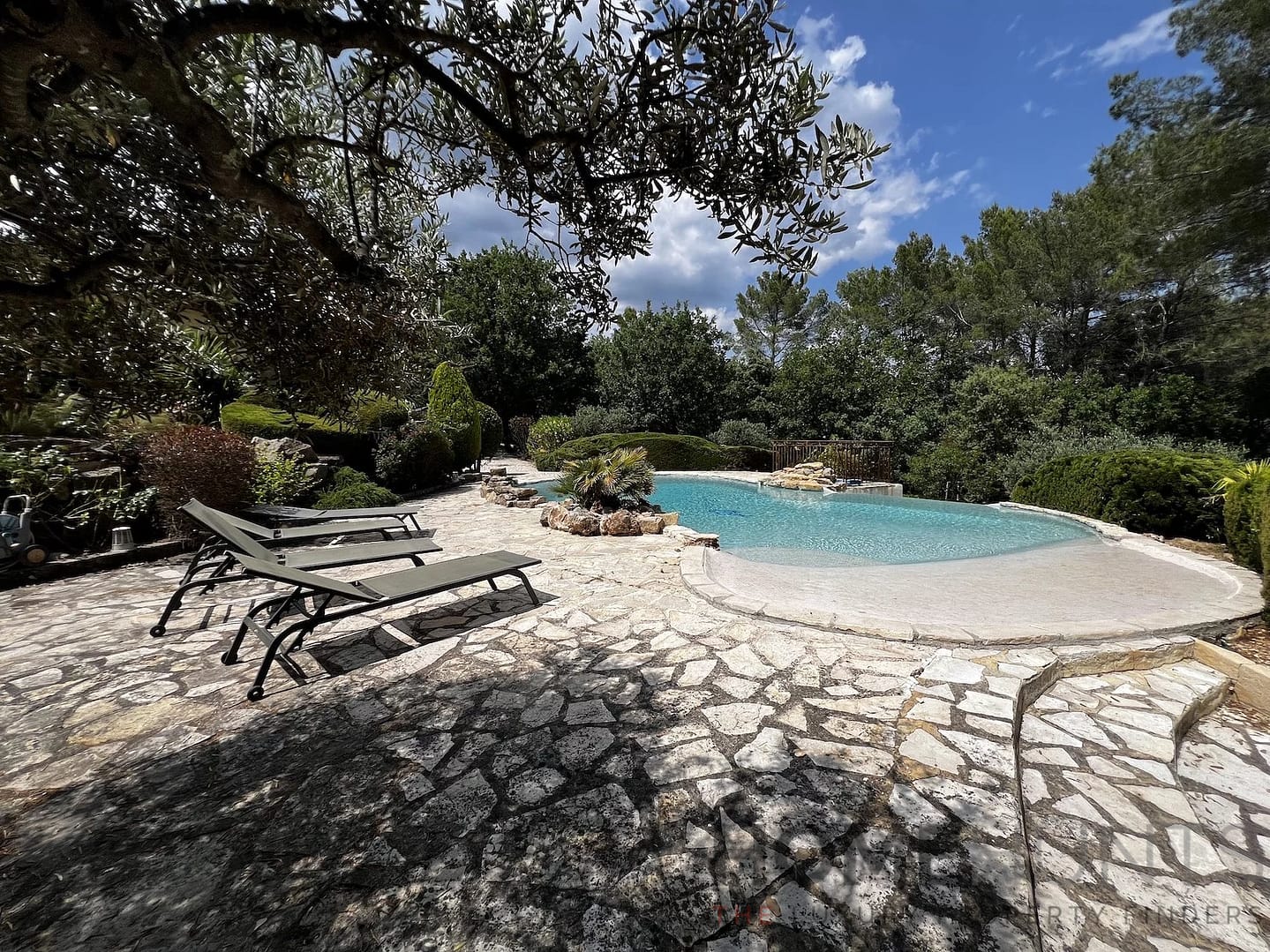 property_HH-15750387-23