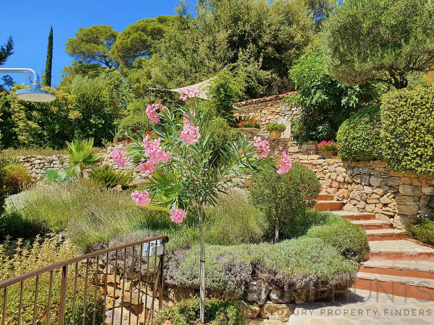 property_HH-14536567-18