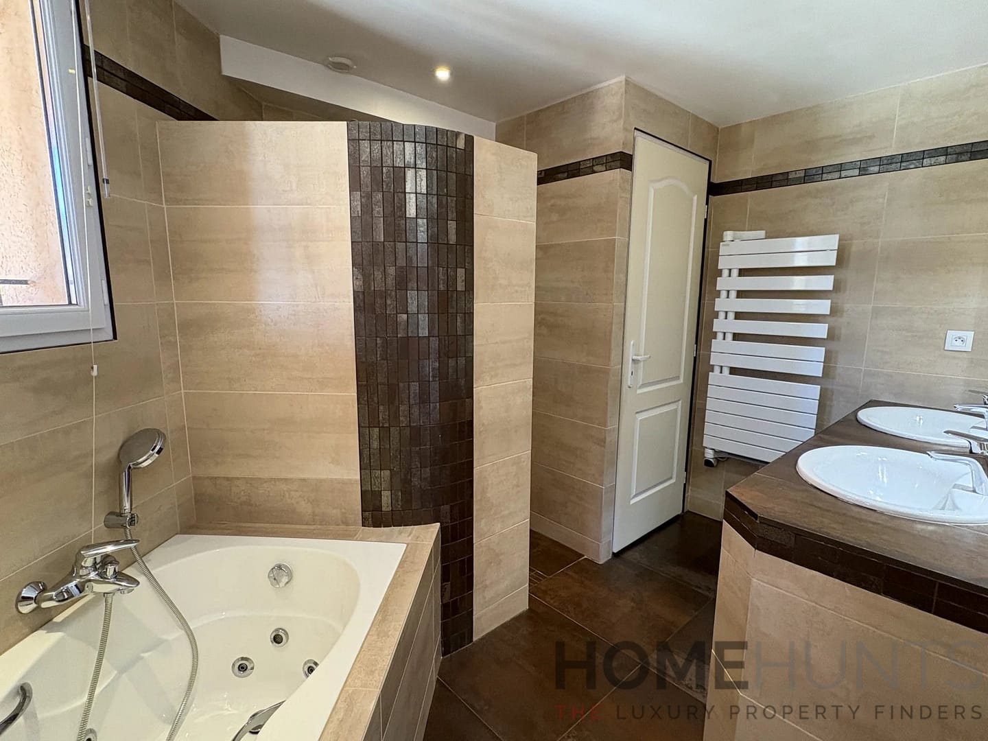 property_HH-15747393-25