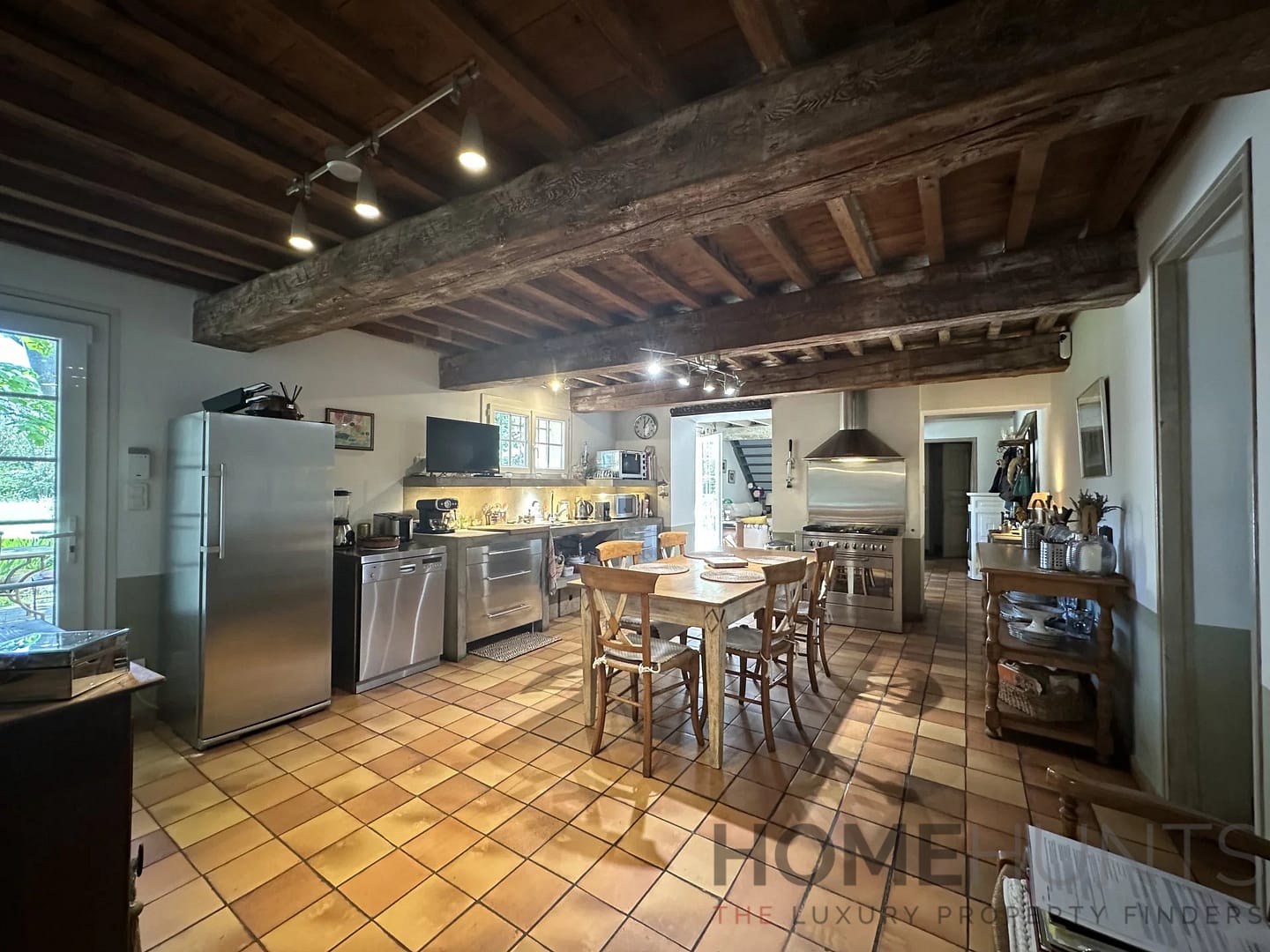 property_HH-15771537-23