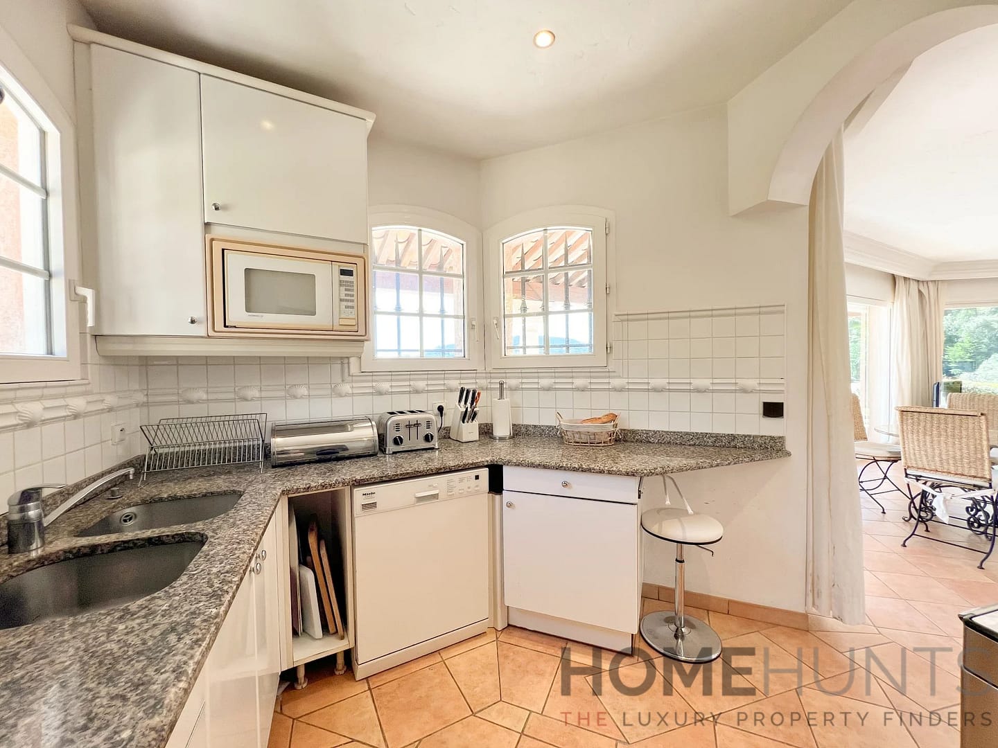 property_HH-15778219-10