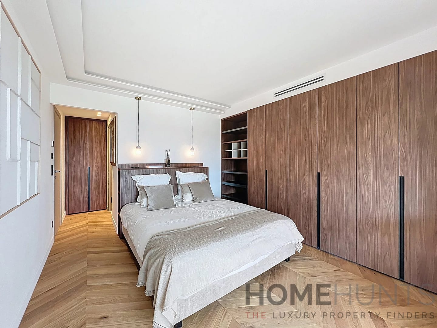 property_HH-15831385-12