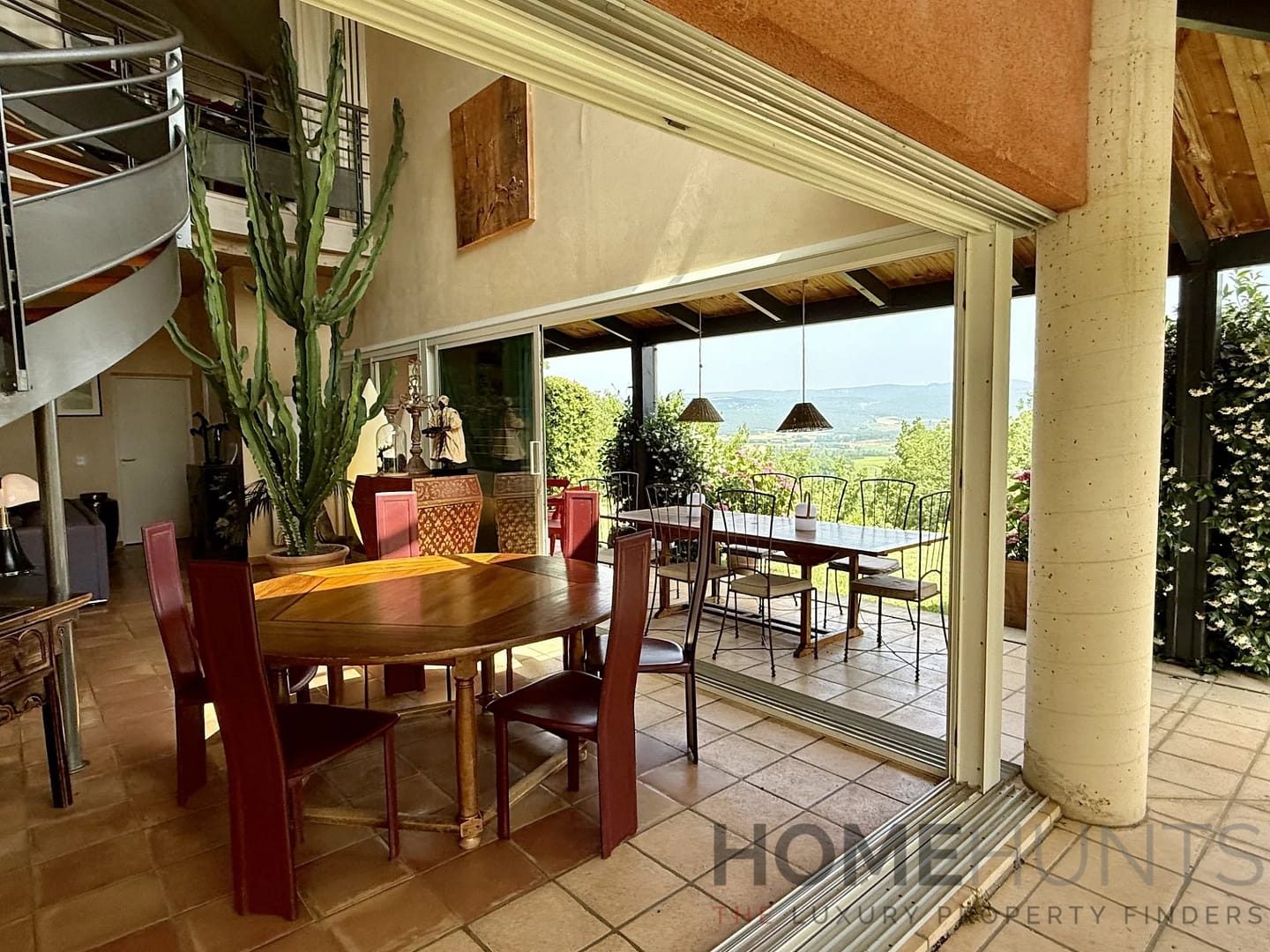 property_HH-15832627-23