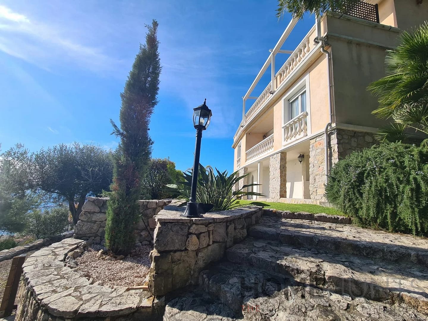 property_HH-15841851-14