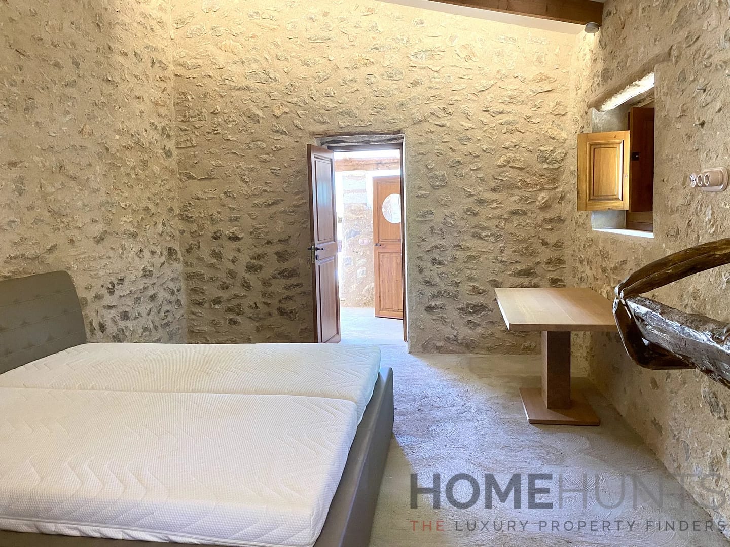 property_HH-15847476-19