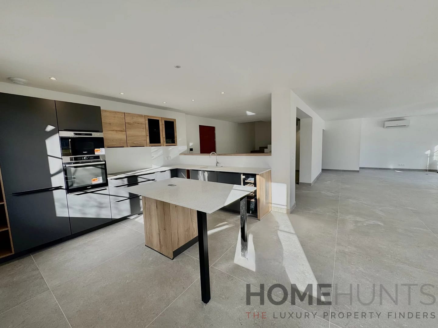 property_HH-15755405-6