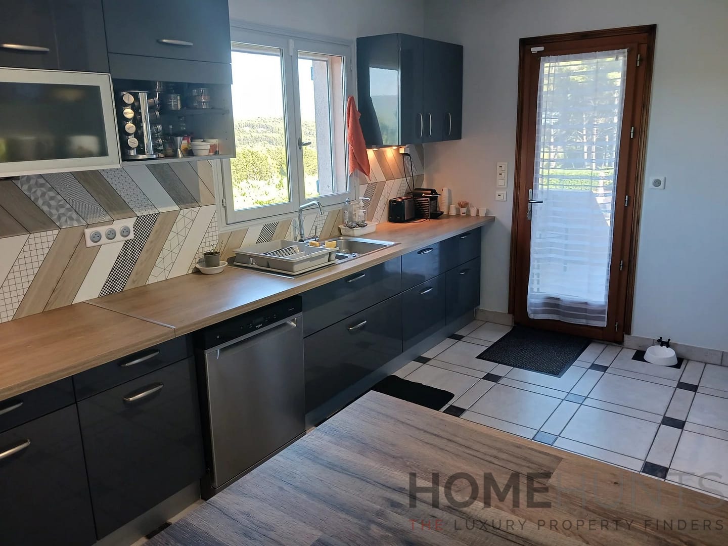 property_HH-15889854-5