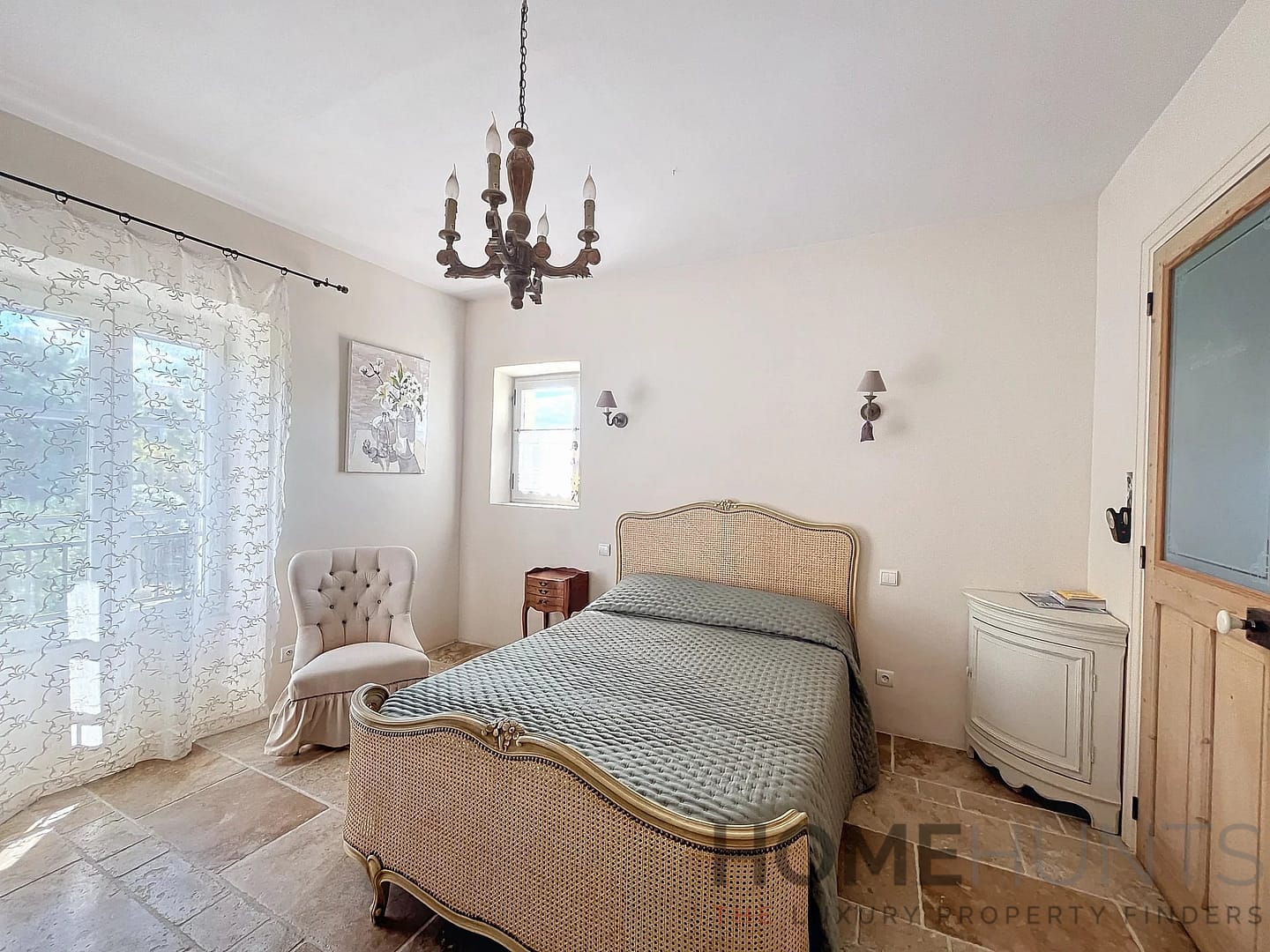 property_HH-15827345-12