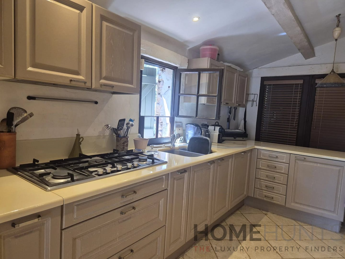 property_HH-15917446-16