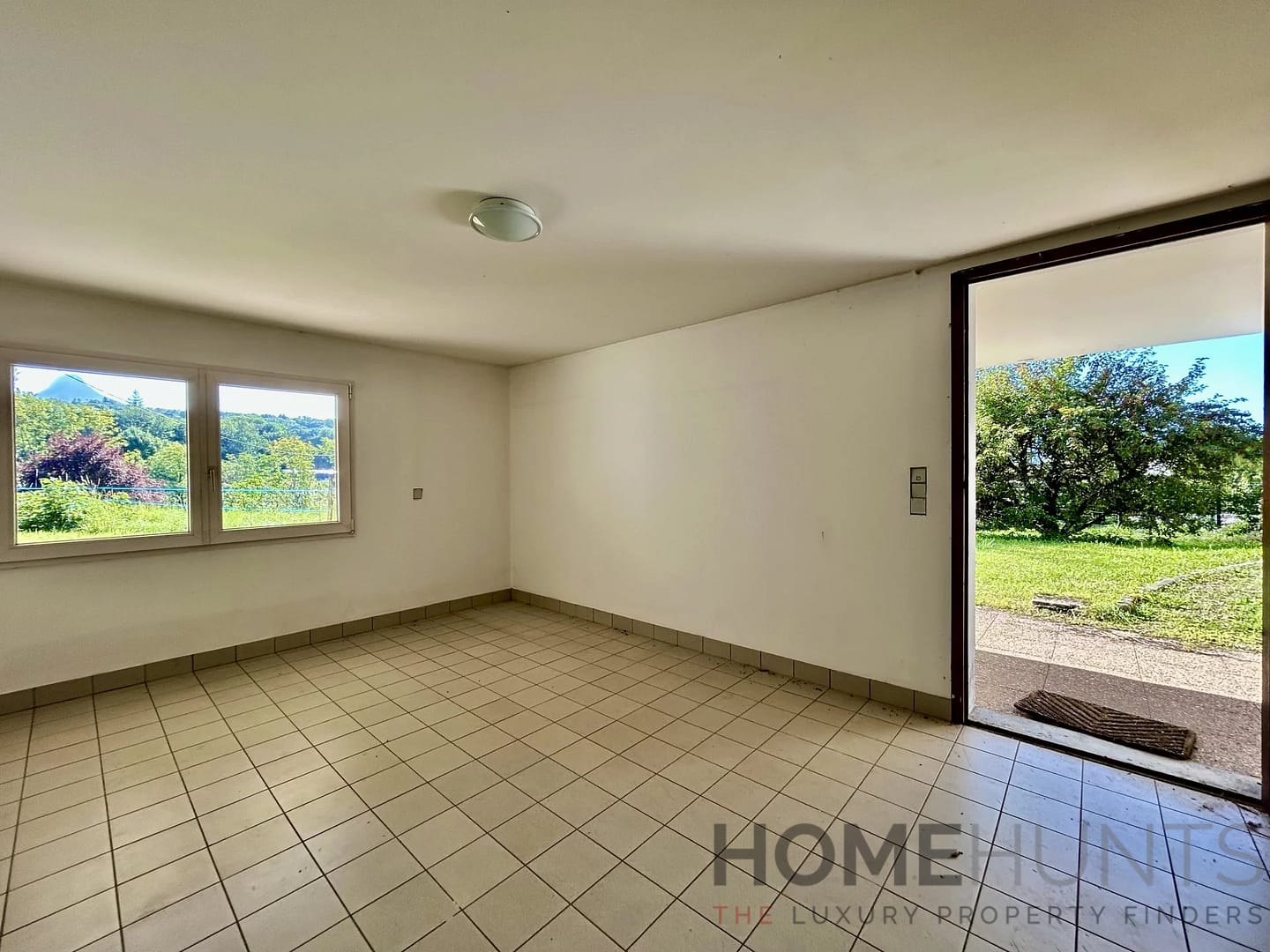 property_HH-15941813-10