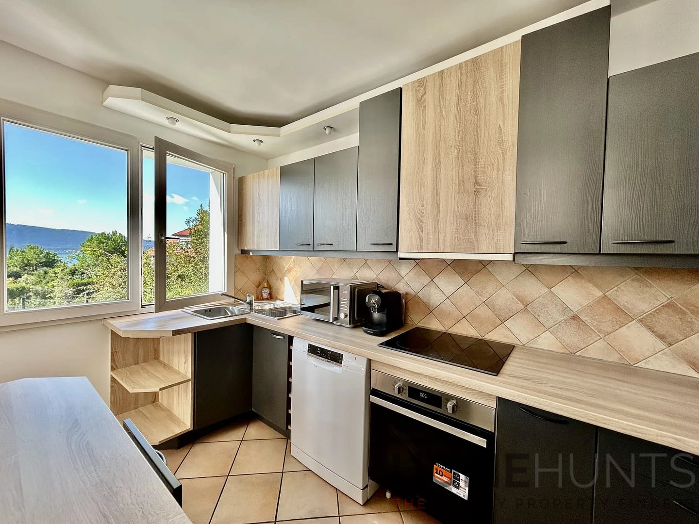 property_HH-15941813-5