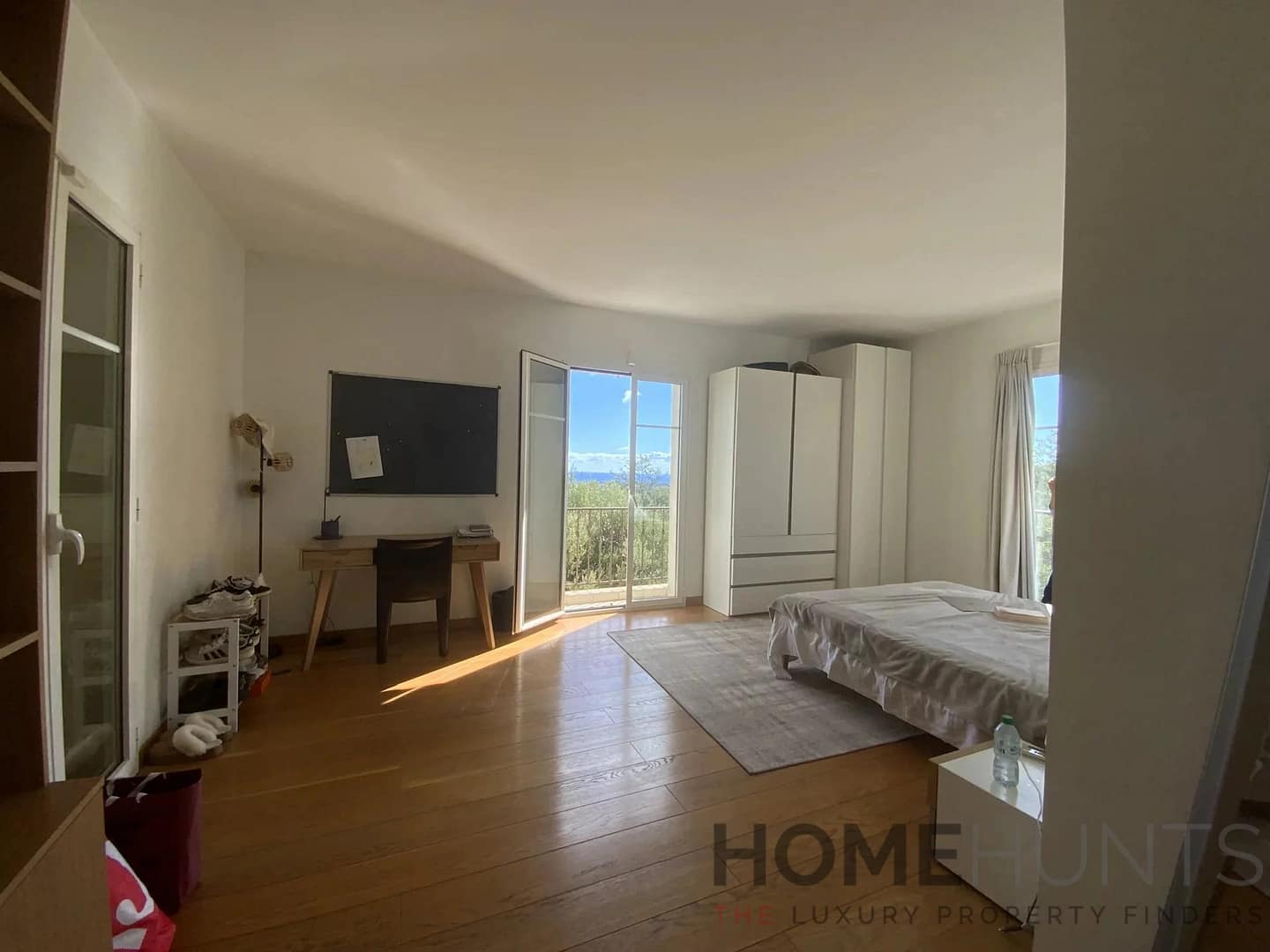 property_HH-15943109-14