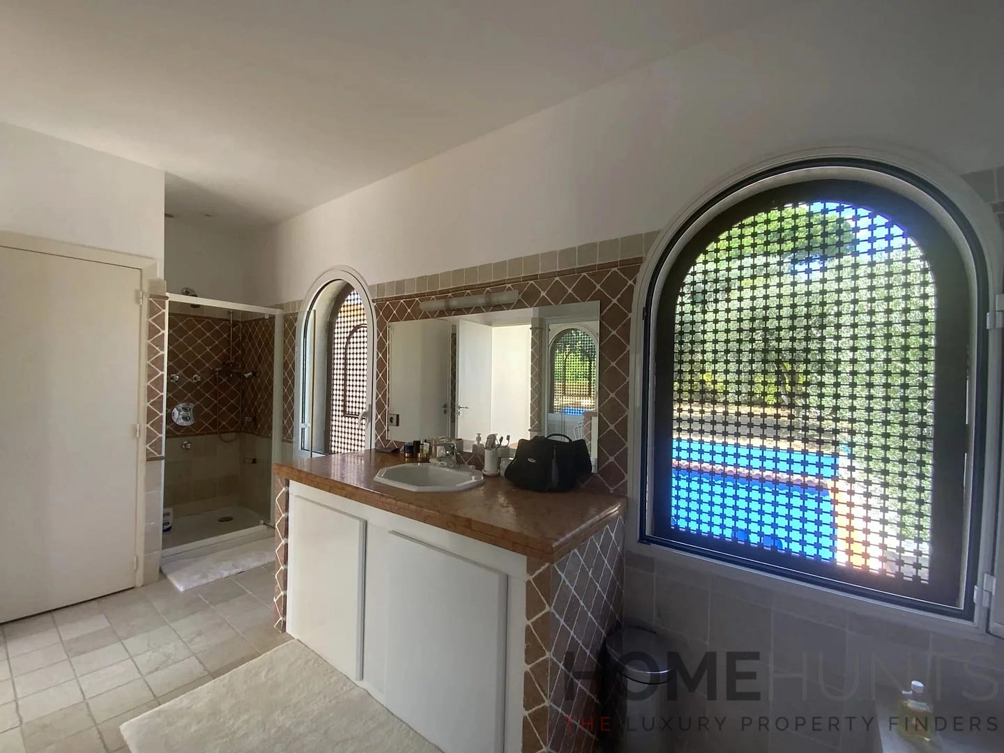 property_HH-15943109-8