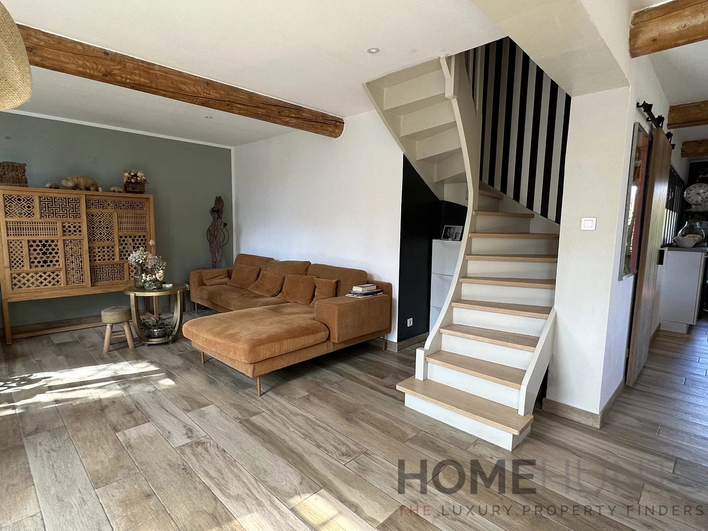 property_HH-15943611-25