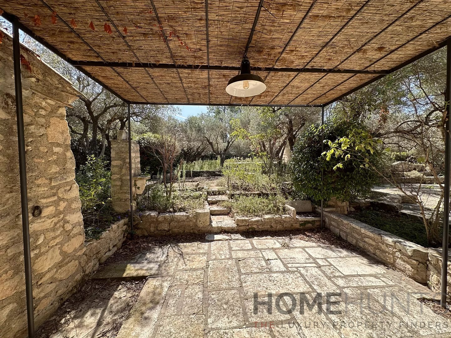 property_HH-15955099-11