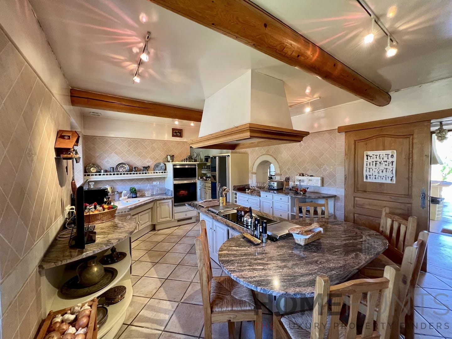 property_HH-15357986-18