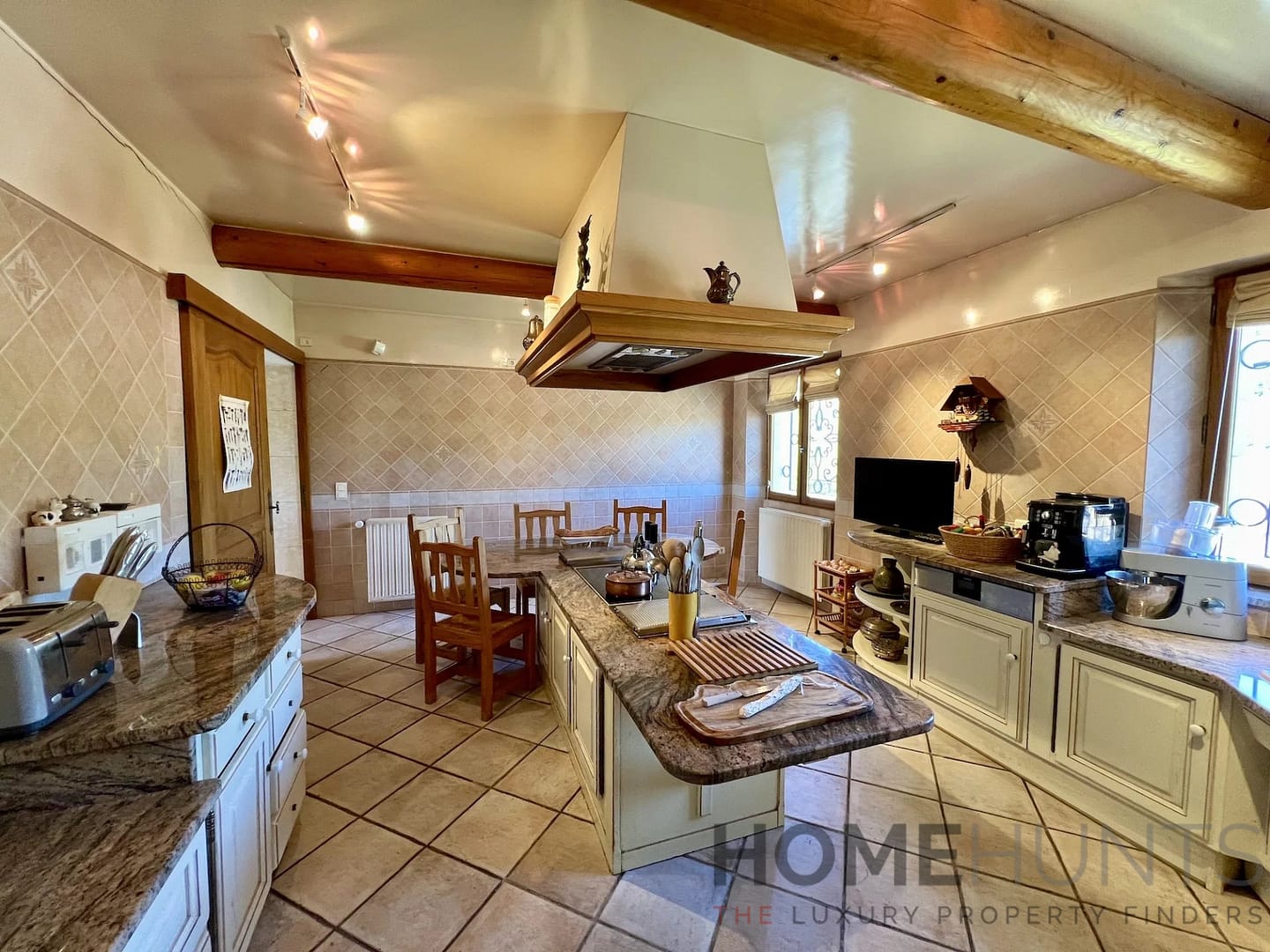 property_HH-15357986-19