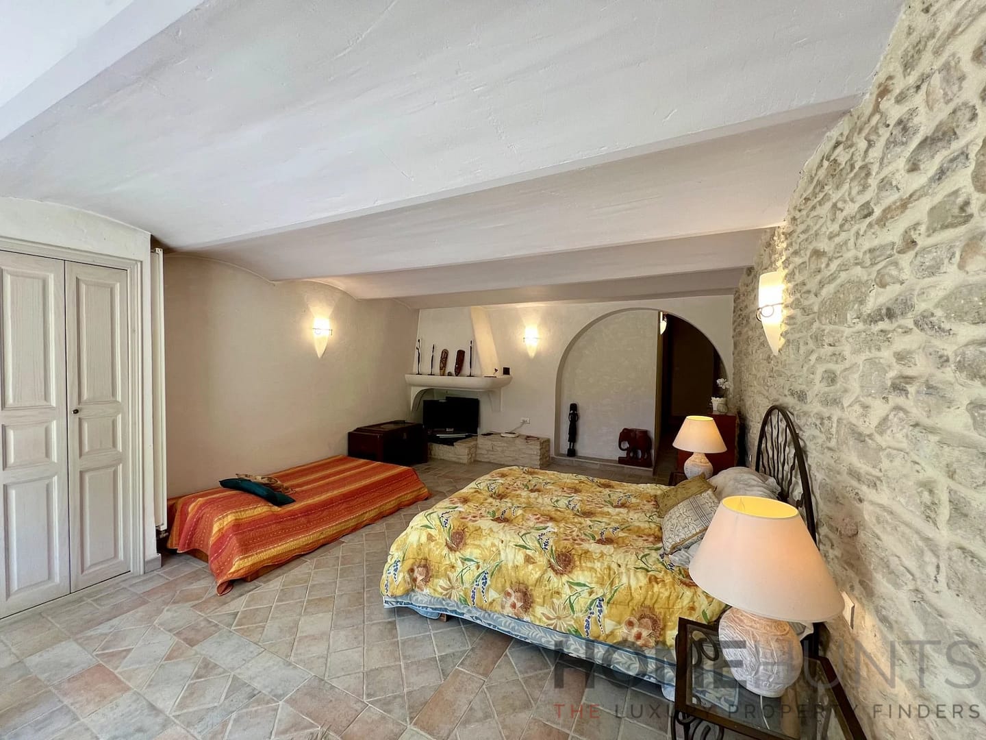 property_HH-15357986-24