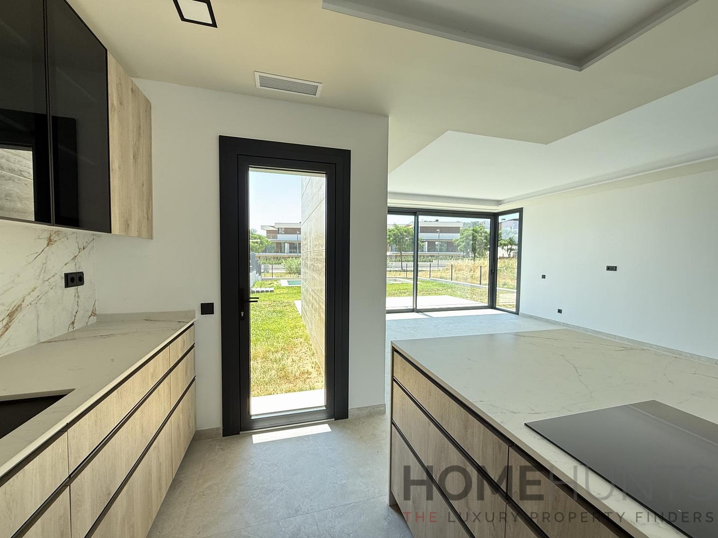 property_HH-16023043-12