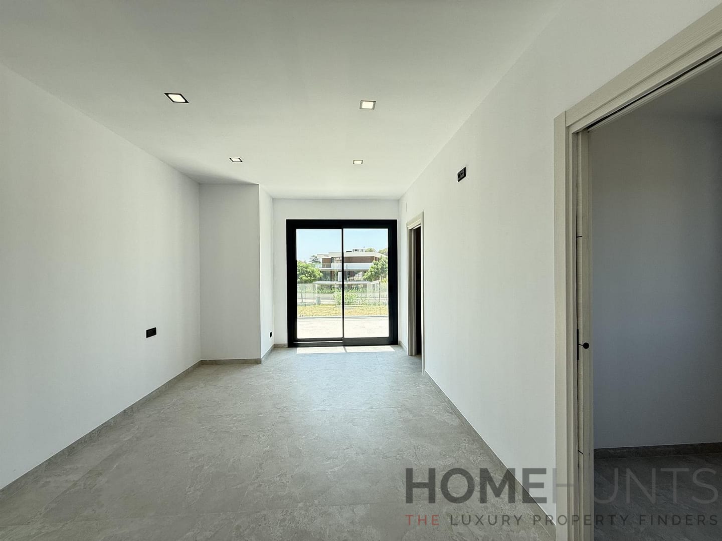 property_HH-16023043-28