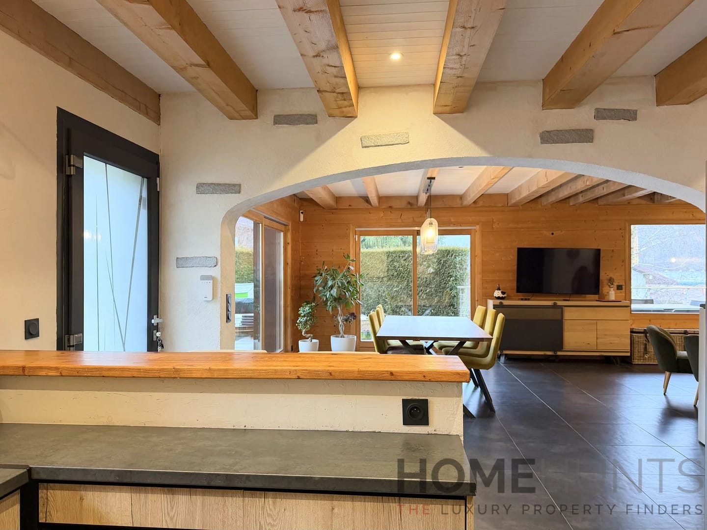 property_HH-16077877-11