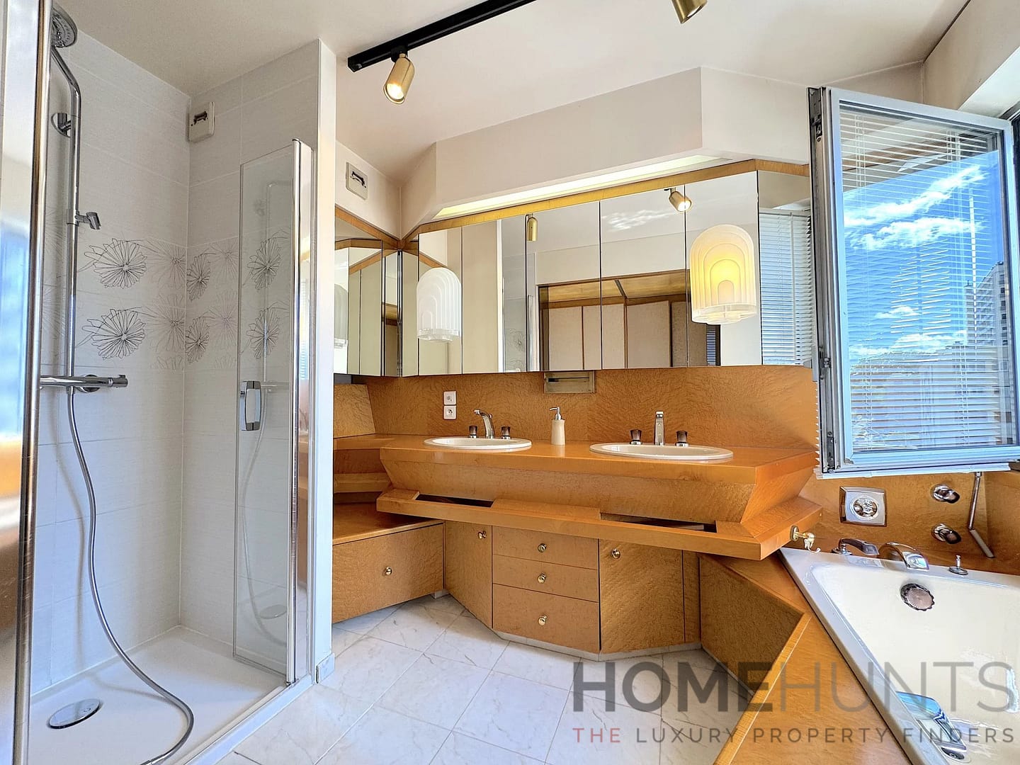 property_HH-16092292-10