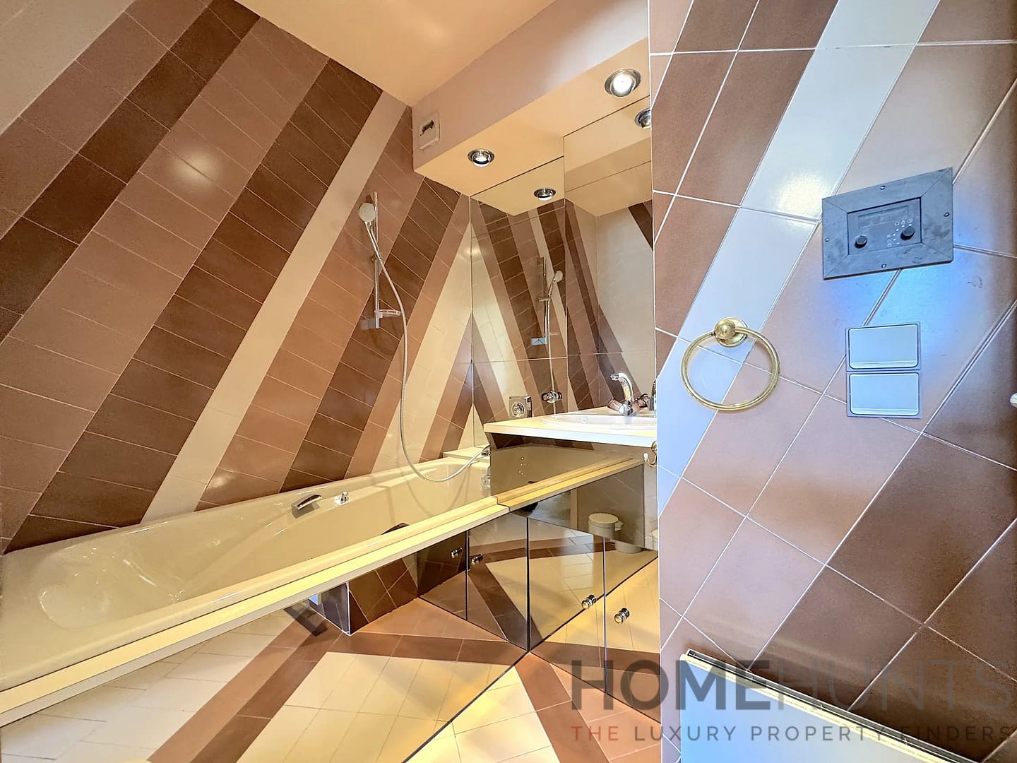 property_HH-16092292-12